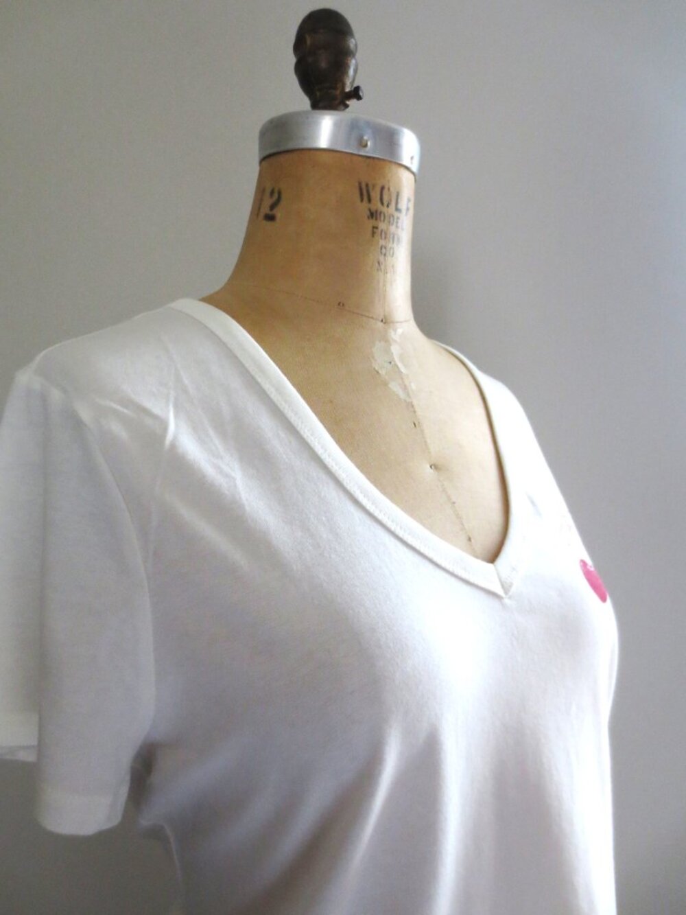 GAP V-Neck Short Sleeve Tee with Cherry Print - Picture 6 of 6